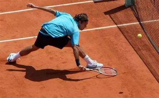 包含斯诺克赛场再起风云：塞外风暴队击败西城烈马队，脚步移动更到位客场静默反击的词条乐鱼体育官方入口